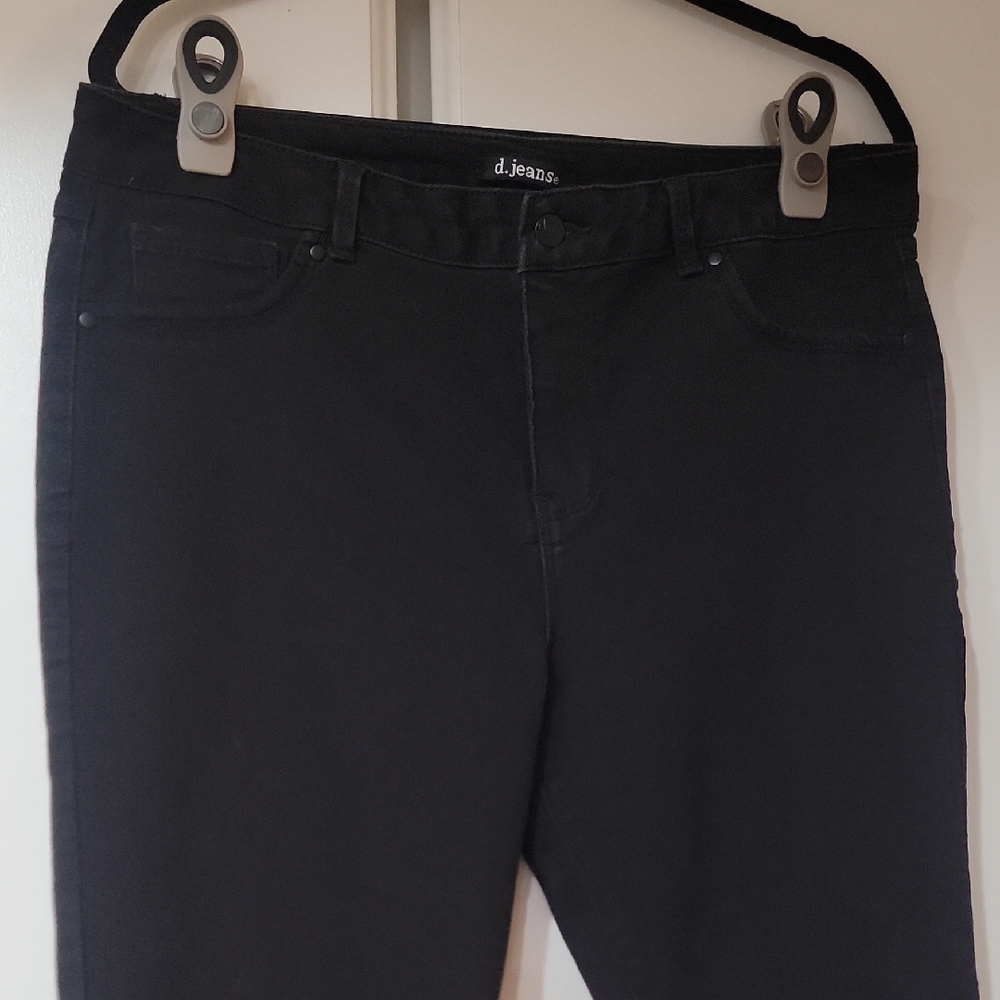 D. Jeans Women's Classic Black Skinny Jeans